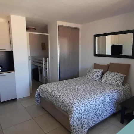 Apartamento 419, Port Venus Au Village Naturiste